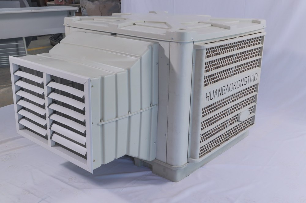 Climatizador evaporativo de grande porte Lero Air para instalação industrial